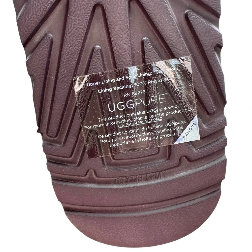 UGG Men's Size 12 Neumel Classic Suede Lace Up Chukka Boot Shoes Wine